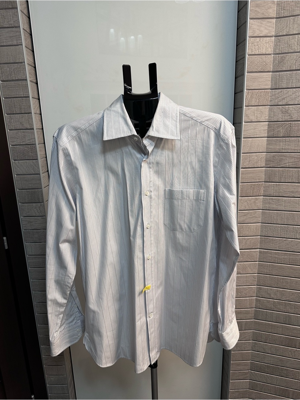 Hugo Boss “Selection” Blue / Black Ultra Thin Stripe Men's Dress Shirt 16 32/33